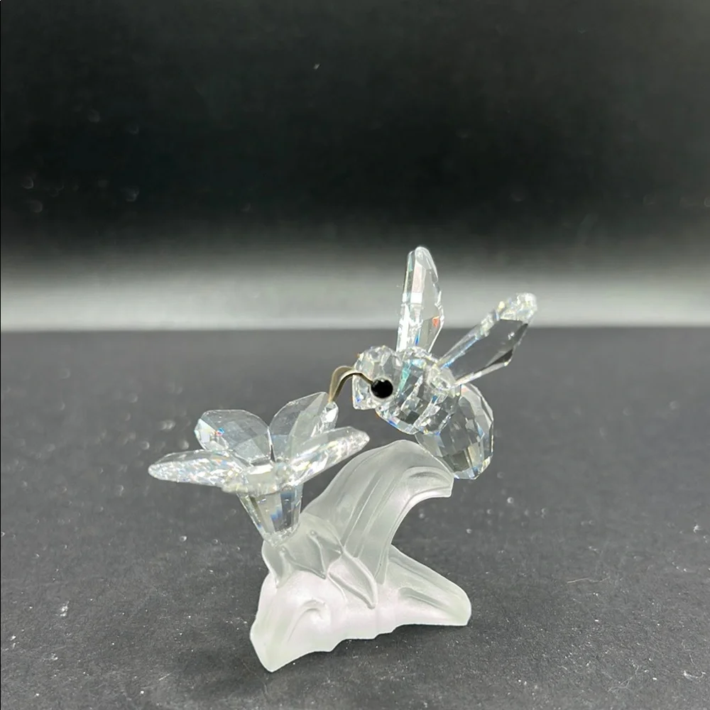 Swarvoski Silver Crystal Honey Bee on Flower. Excellent condition. - Picture 1 of 5
